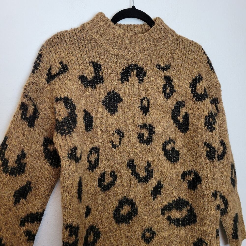 UNIVERSAL THREAD Brown Leopard Animal Print Chunky Knit Mockneck Sweater Sz S - Picture 3 of 12